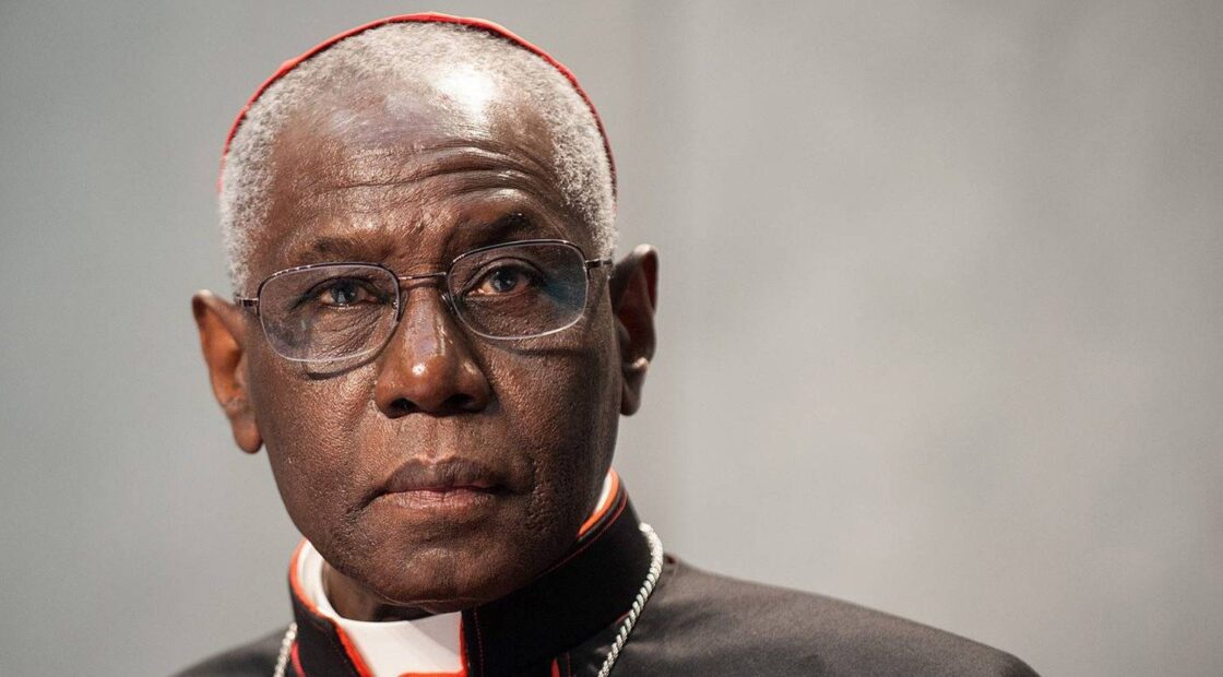 Cardinale Robert Sarah durante la conferenza 'Europa e Africa'