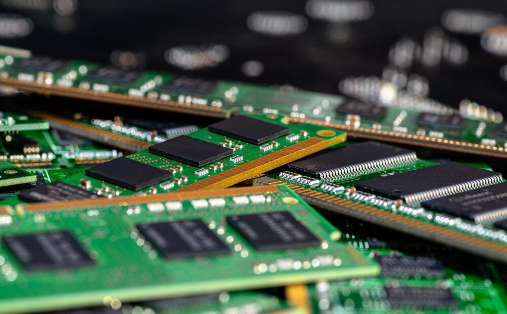 Aumento dei prezzi dei kit GDDR6 e GDDR7 per GPU RTX