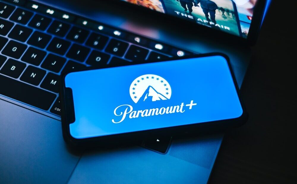 Paramount offre concessioni per fusione con Warner Bros.