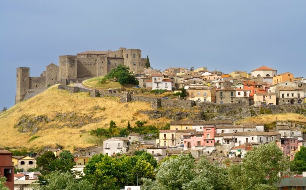 Produzione auto nello stabilimento di Melfi