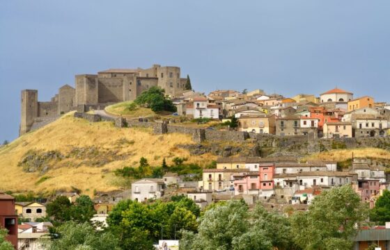 Produzione auto nello stabilimento di Melfi