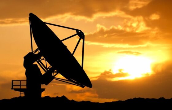 Radar SAR dallo spazio per il monitoraggio della plastica
