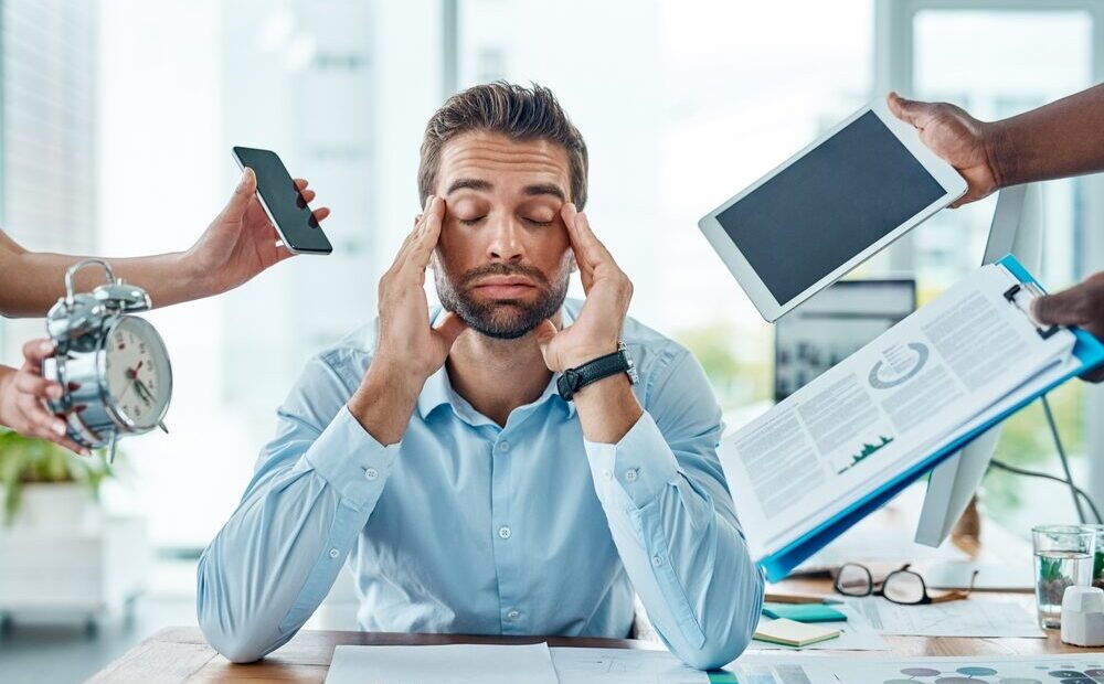 Immagine rappresentativa dello stress nel lavoro tecnologico
