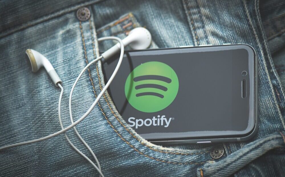 Espansione del programma partner di Spotify per podcast