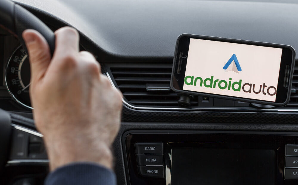 Android Auto aggiornamento 17.8