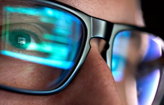 Smart glasses in un contesto urbano