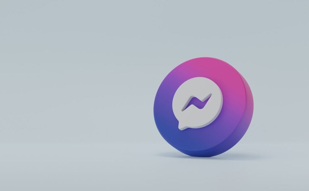 Screenshot di Google Messages con nuove funzionalità